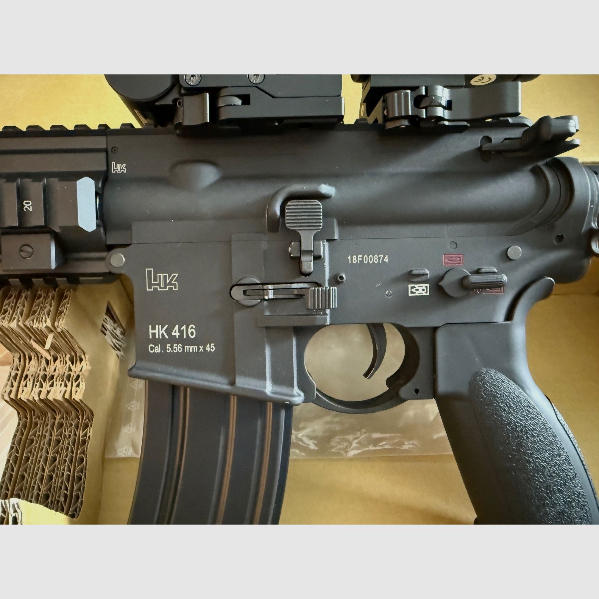 Umarex Heckler & Koch HK416 A5 S-AEG 6mm GBB inkl. Red Dot Sight 558 + G43