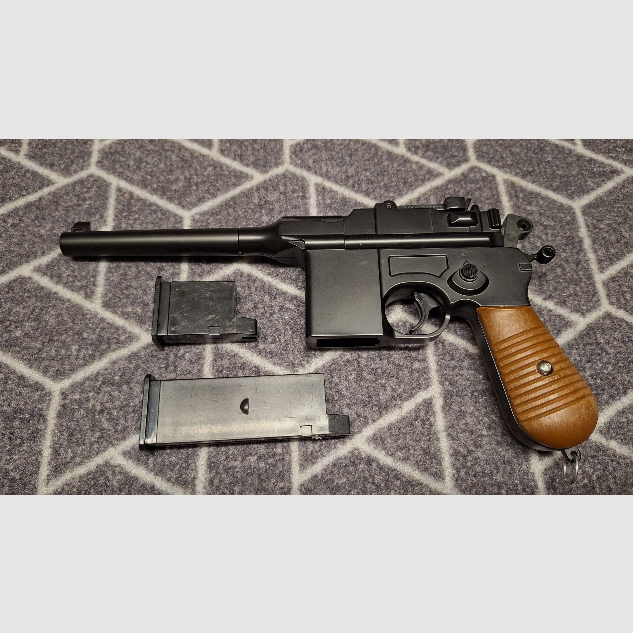 C96 / M712 Mauser Federdruck Airsoft - Neu!