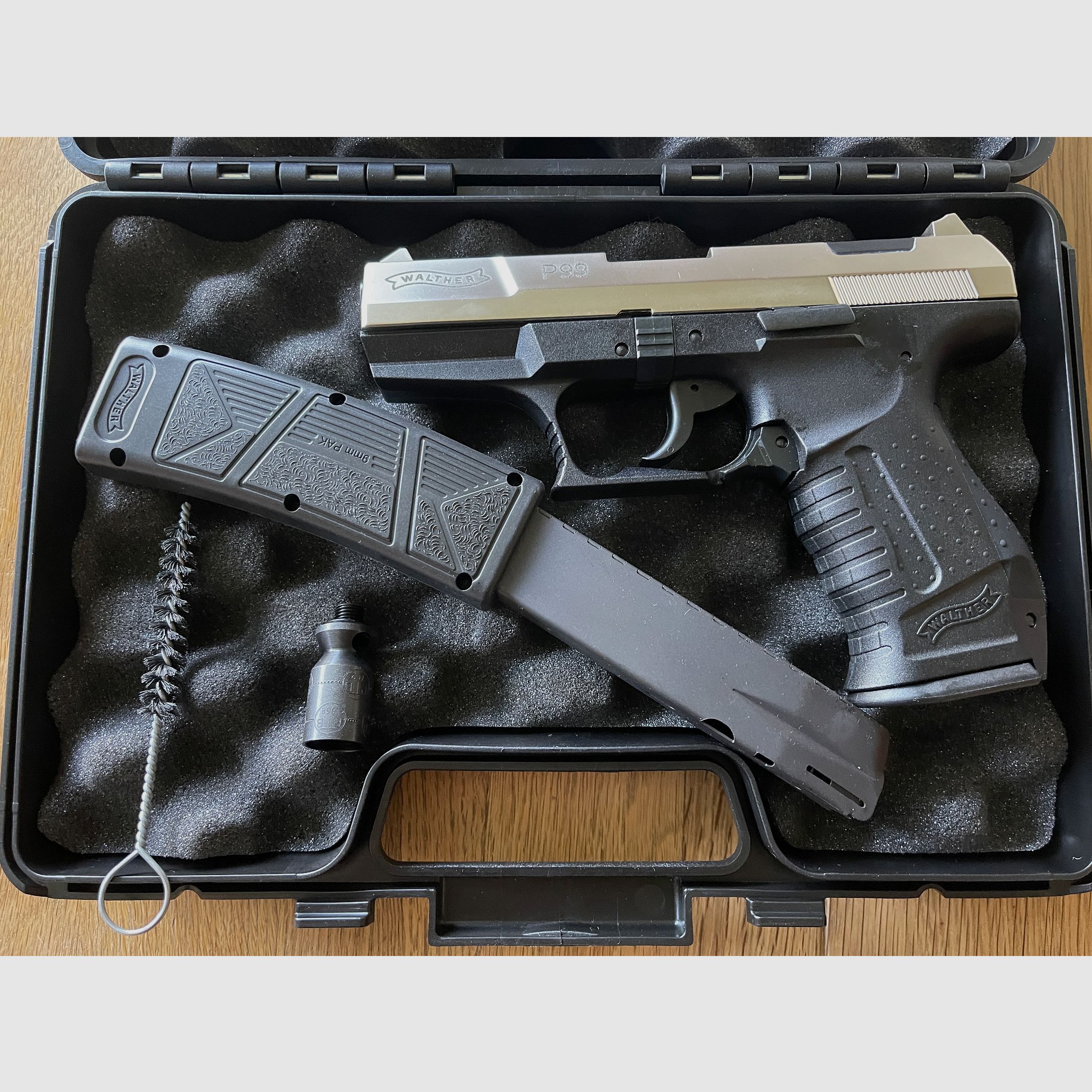 Walther P99 nickelé en set