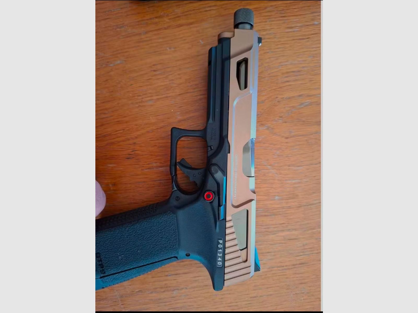 G&G GTP 9 MS DST CO2 airsoft pistol, Desert with green gas and 2 magazines