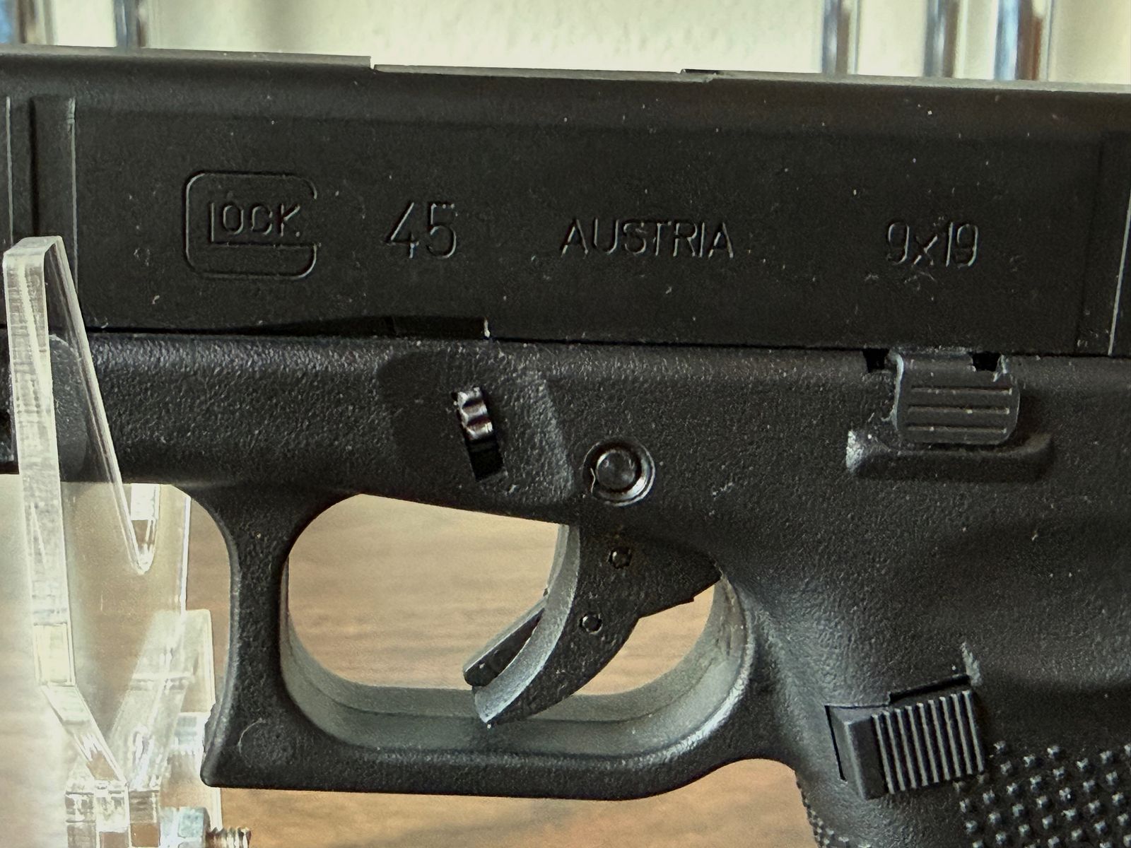 Glock 45 Gen5 GBB Airsoft-Set (Kal. 6 mm BB) – Komplettpaket