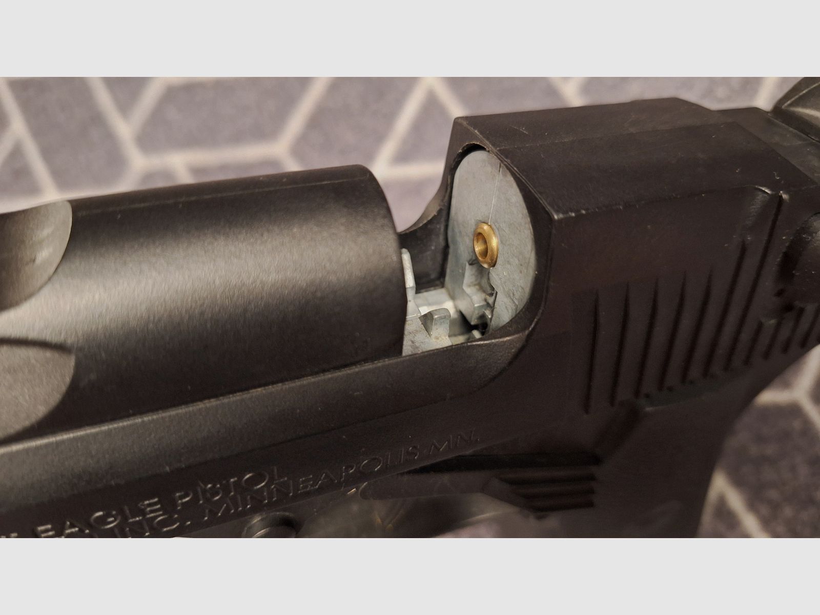 UMAREX Desert Eagle Magnum Research, Inc. - “Blow Back” - Diabolo