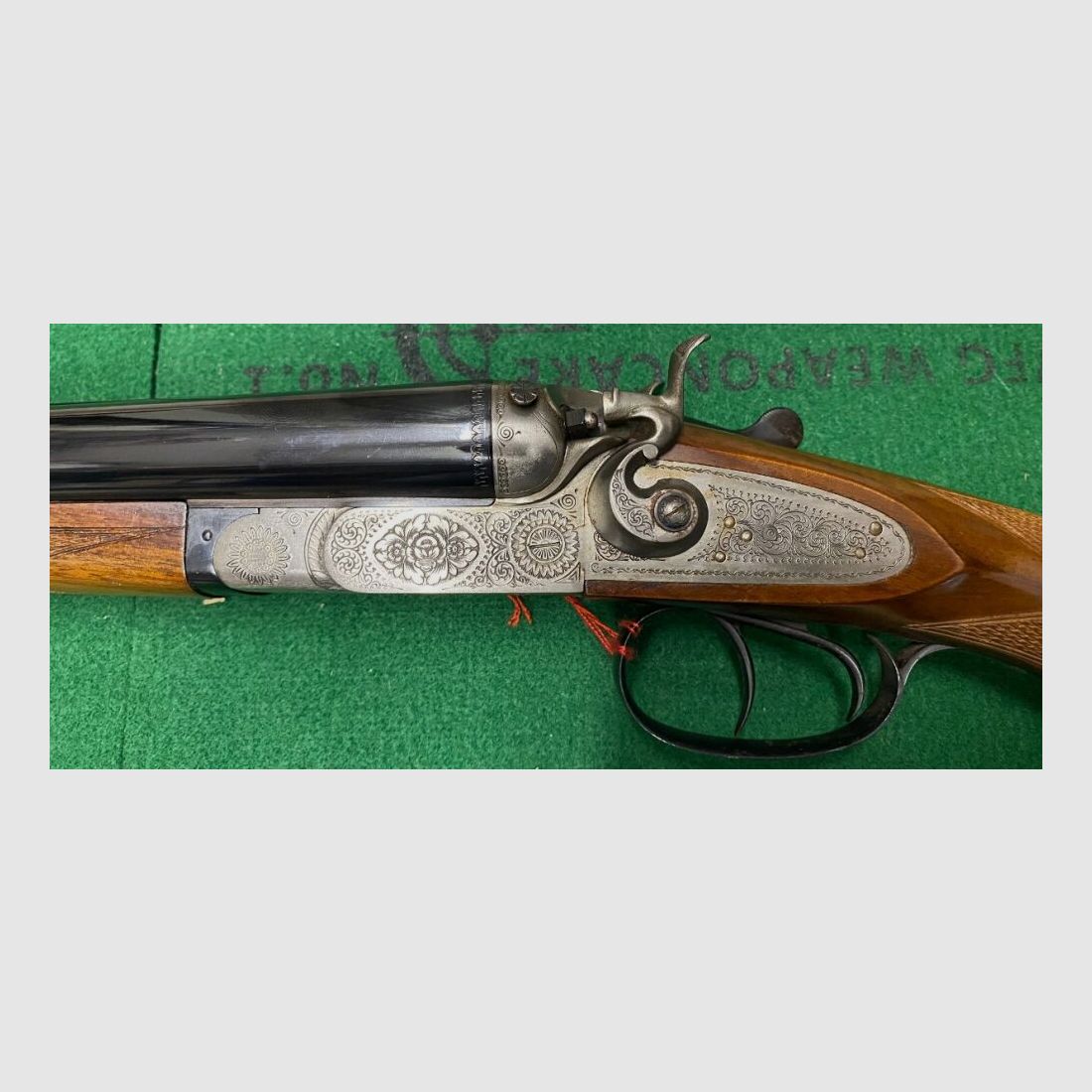 Bernardelli escopeta de cañones superpuestos