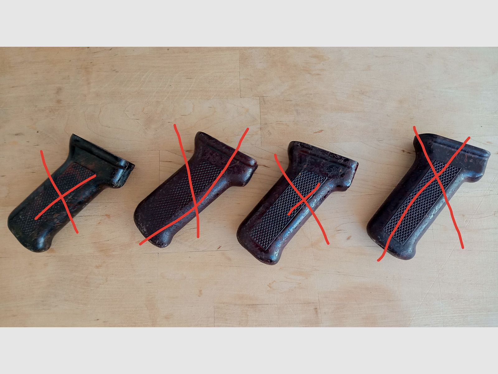 Rumänische AKM-Griffe aus Bakelit besser als der russische Griff / auch für AK74 AK-100 / Yunker / Cybergun 47