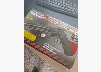 SWISS ARMS Revolver 357-6 inch CO2 4,5mm BB avec douilles en laiton/ cartouches comme neuf, LIVRAISON GRATUITE !