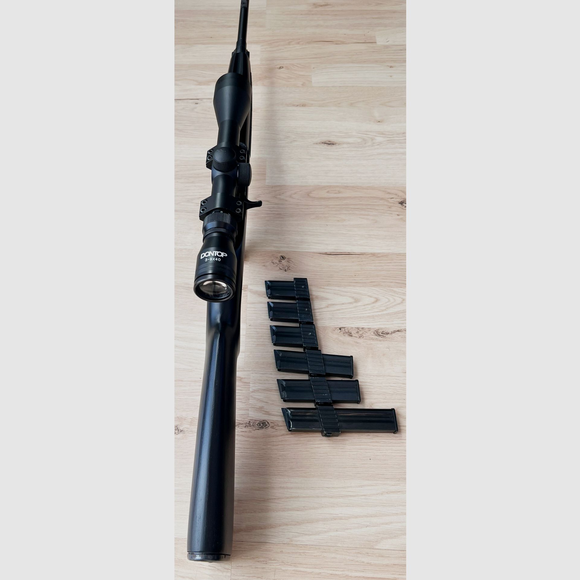 Erma EGM 1-Black -   KK-Selbstlader mit 7 Magazinen