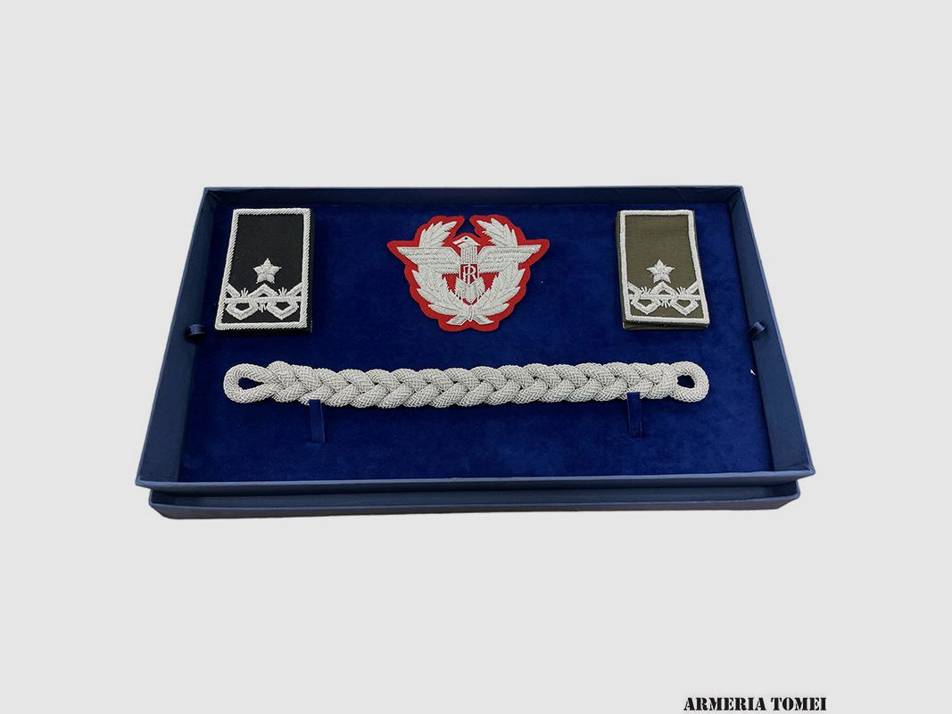 EMBALLAGE CADEAU POUR GÉNÉRAL DE BRIGADE DE L'ARMÉE, image 1 sur 3