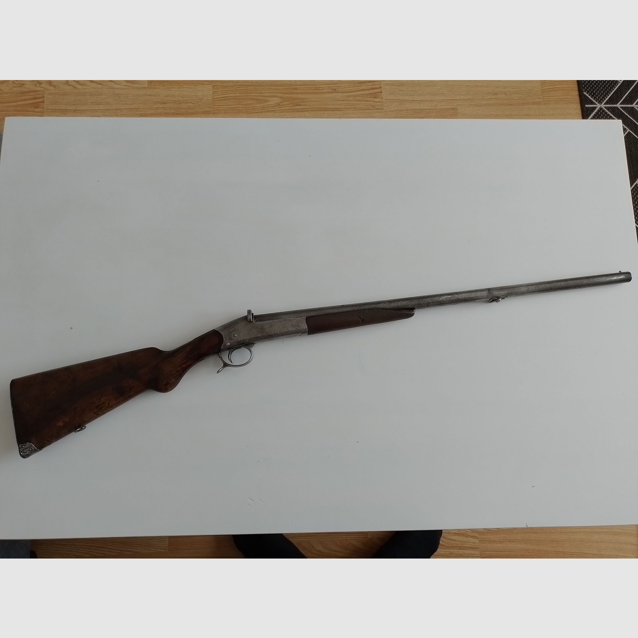 Schöne Kipplaufbüchse Dekowaffe