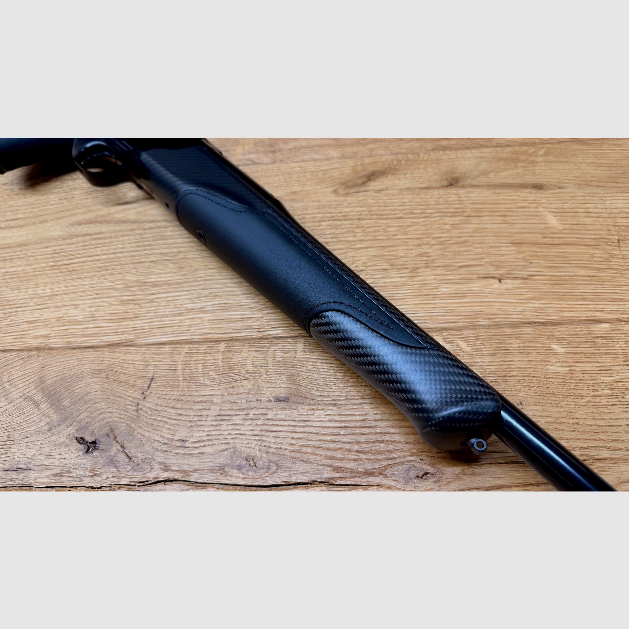 Die robusteste Blaser R8 Ultimate Carbon Leder der Welt! Alles aus DLC-beschichtetem Stahl