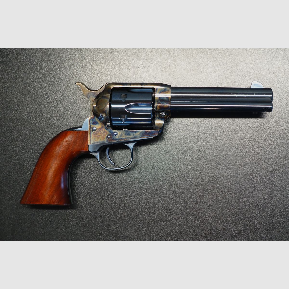 Uberti 1873 Cattleman 0400 Blue, image 1 sur 5