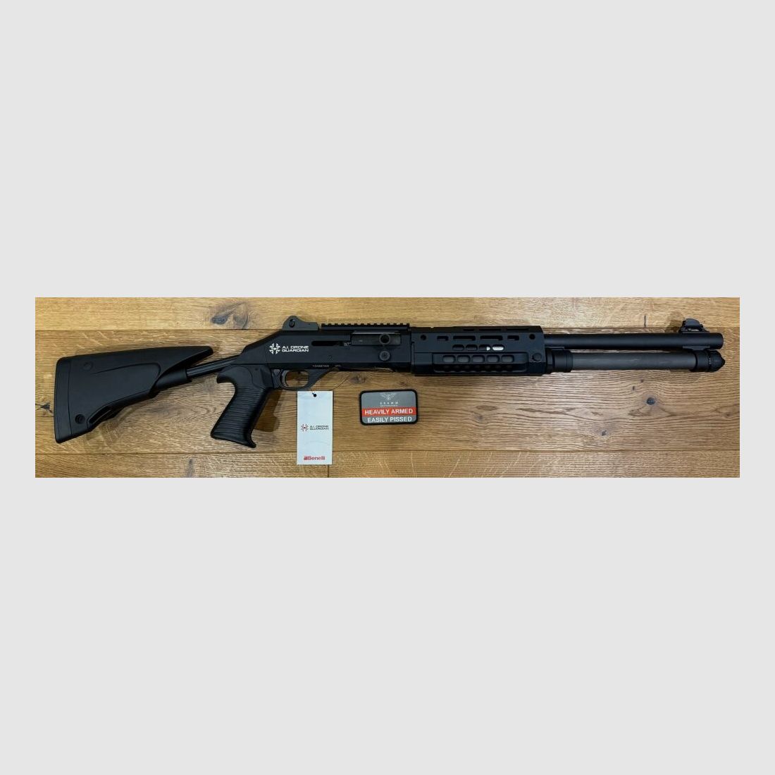 Benelli - Wersja rządowa M4 Super 90 TS A1 Drone Guardian