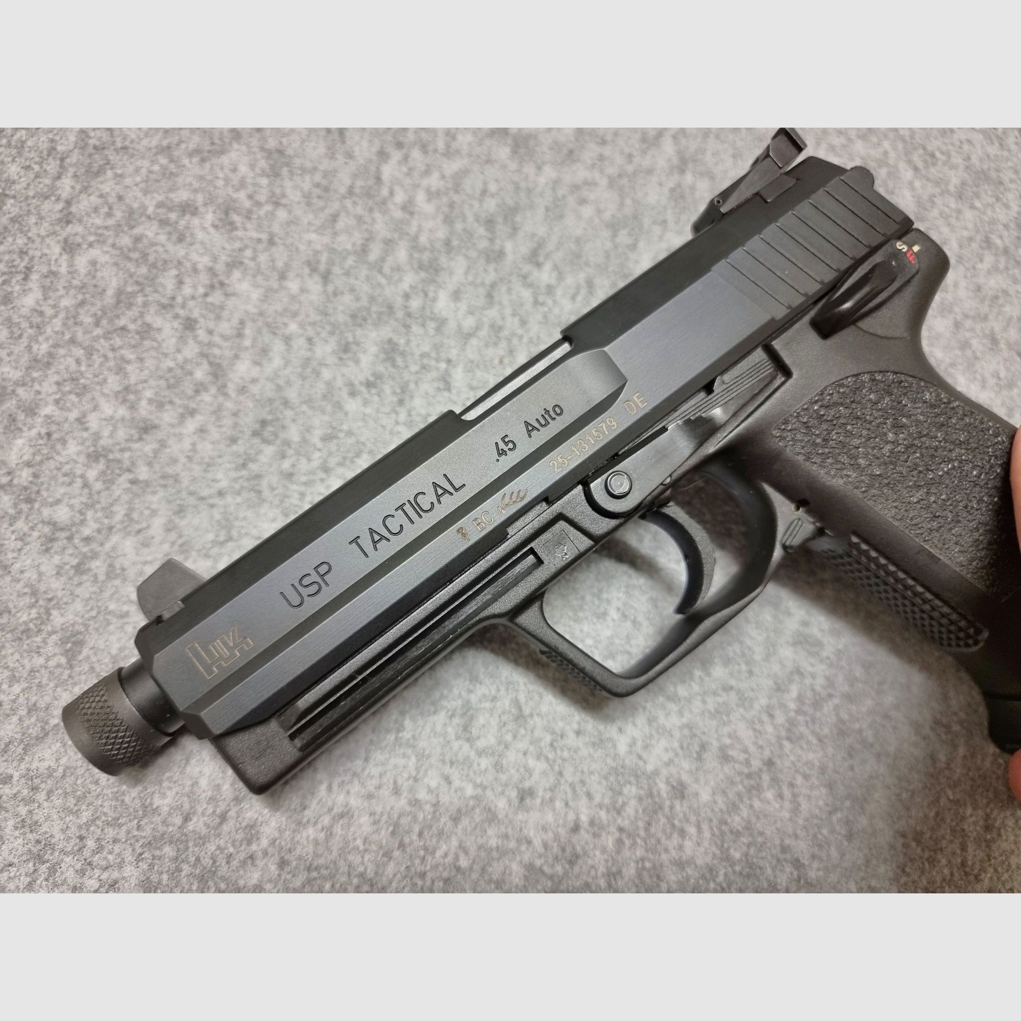SET: Heckler&Koch USP Tactical Pistool .45 ACP met verwisselsysteem Expert 9mm Luger - H&K HK