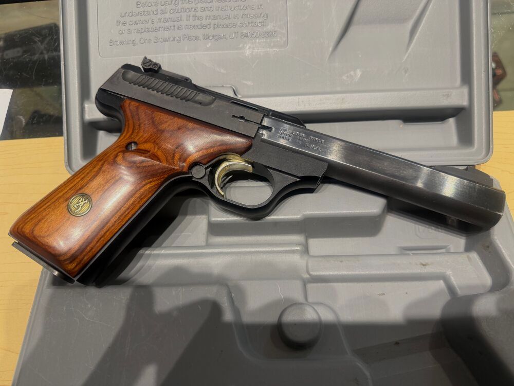 Browning Buck Mark