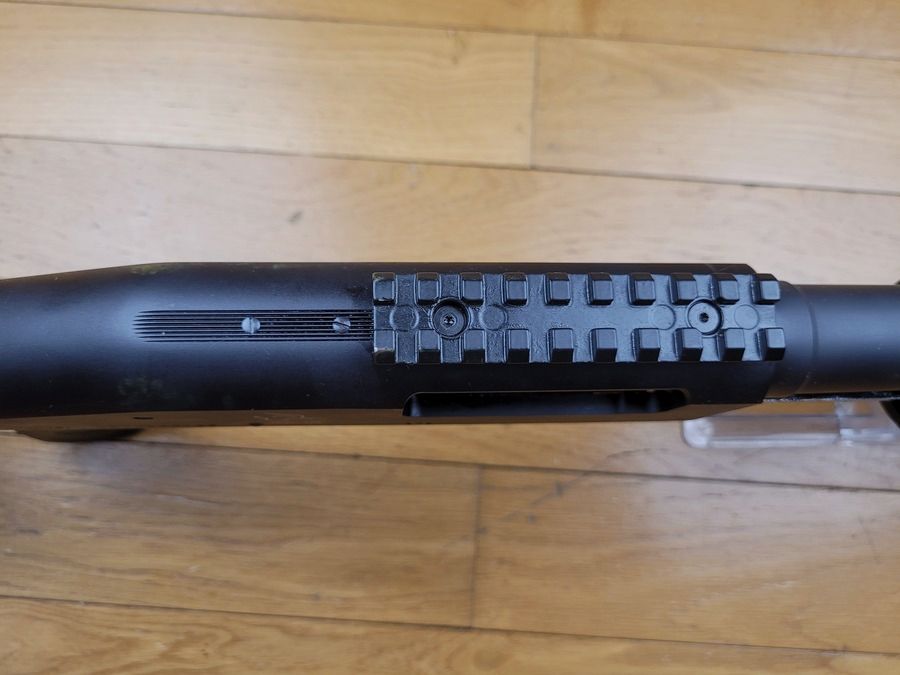 Zeer goed pompgeweer Taurus – Model ST12 – kal. 12/76 – Stalen ballen – Capaciteit 4+1 – Categorie C – Staat NIEUW!, afbeelding 13 van 18