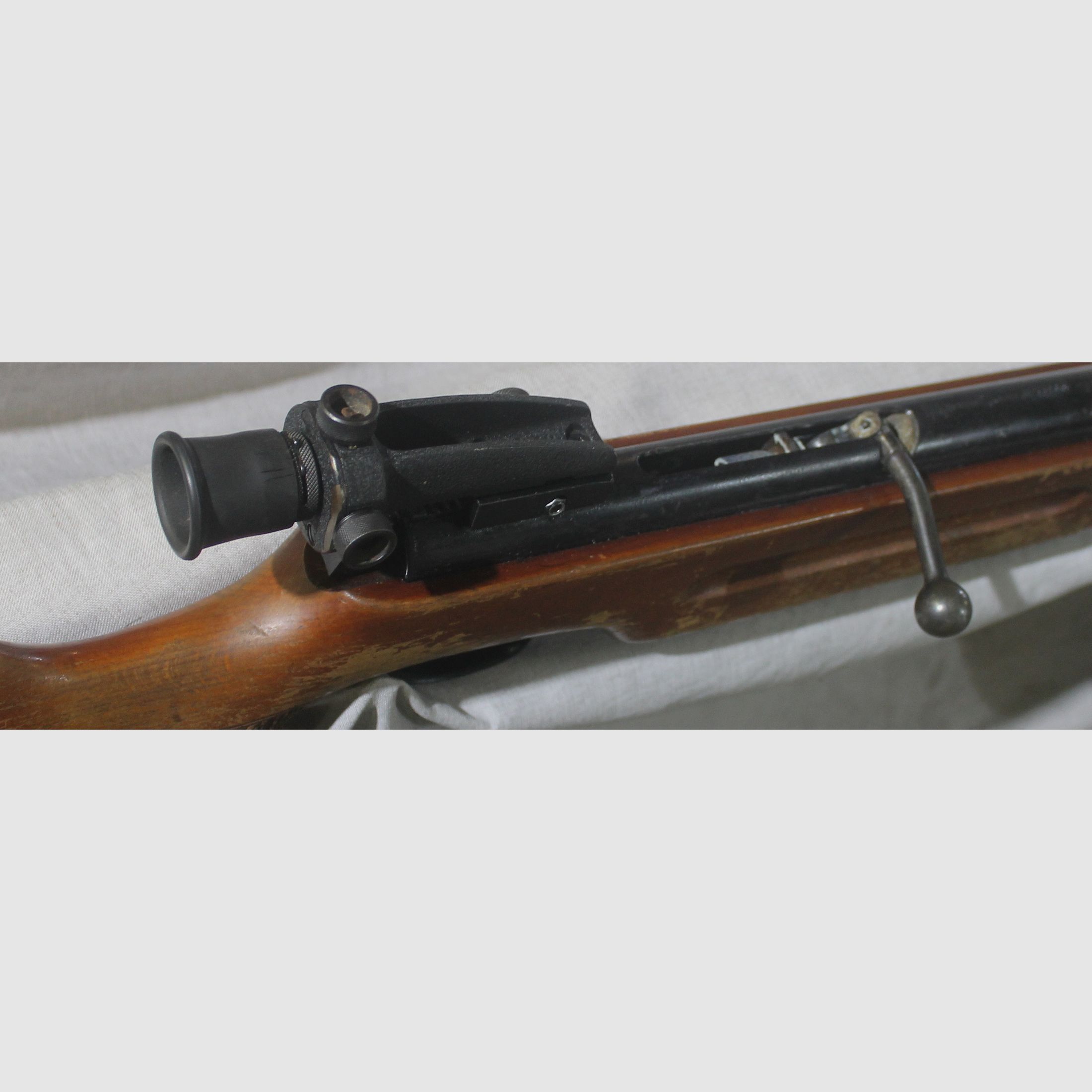 Verkaufe Haenel 311 "Walzenlader" Präzisionsluftgewehr