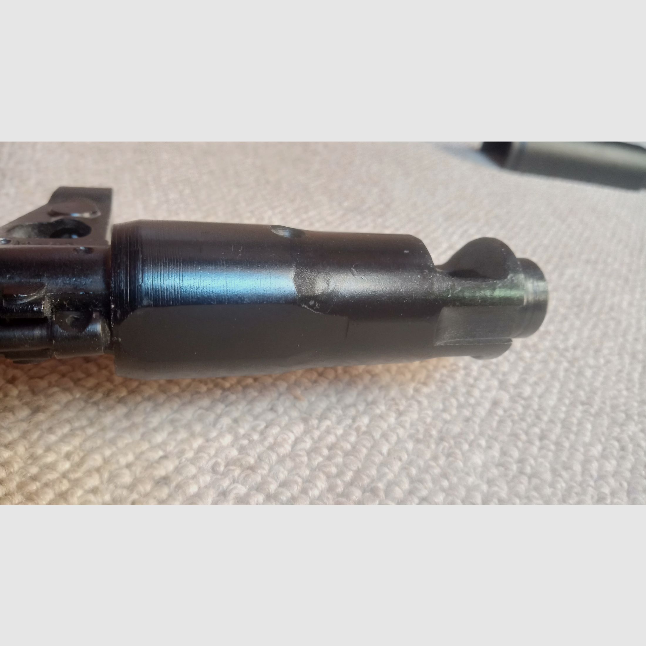 AK-100 24x1,5 Gewinde Flash Hider von Izhmash mit Produktionsnummer (Kompensator / Mündungsbremse / Mündungsfeuerdämpfer)