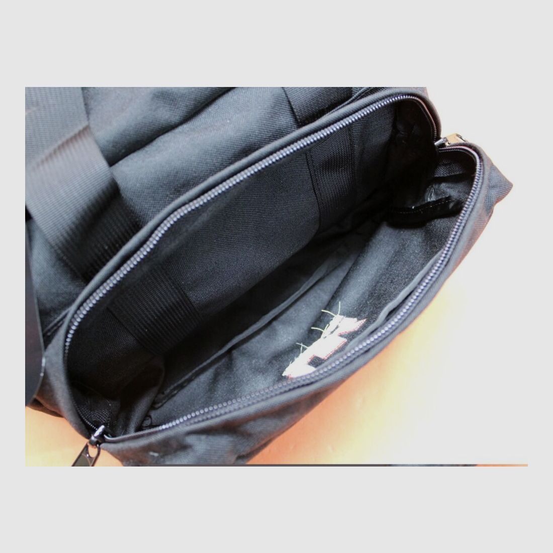 Torba Heckler & Koch H&K Range Cordura® czarna z haftowanym logo HK ok. 36x27x21 cm