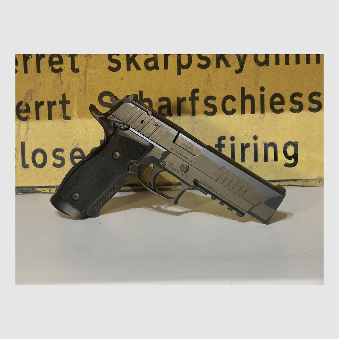 SIG Sauer P226 X-Five Special Ops (zugelassen im BDS als Dienstpistole!)