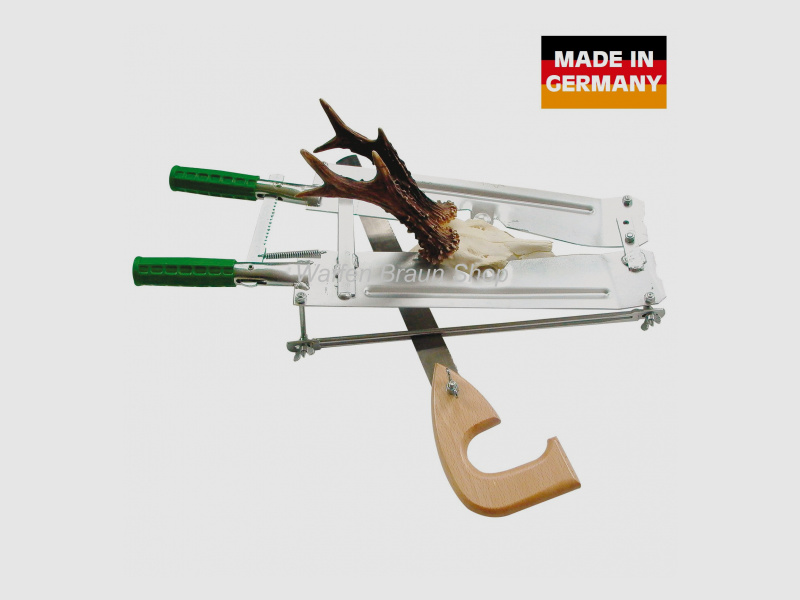 Hoornschaaf voor reeënschedels 52 cm lang Met de zaaginstallatie is de scheiding van het hoorngebied van de