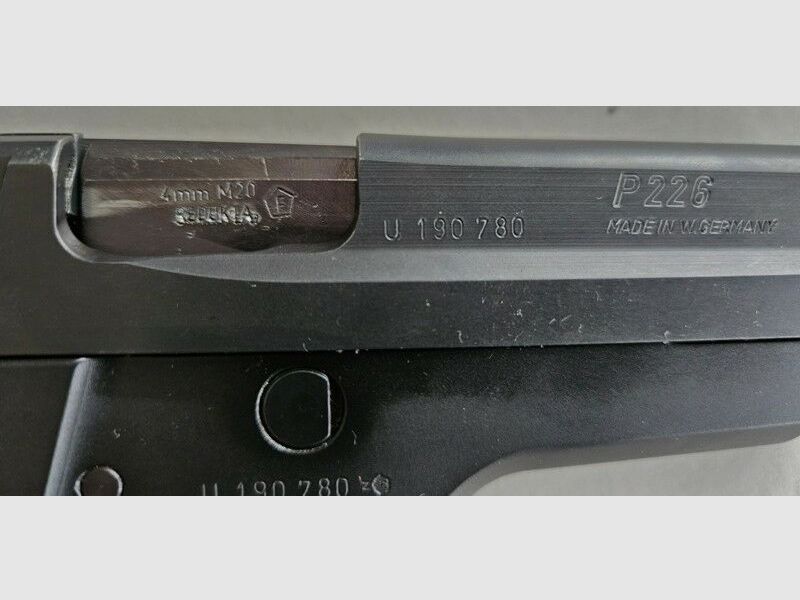 SIG SAUER P226 Redukta