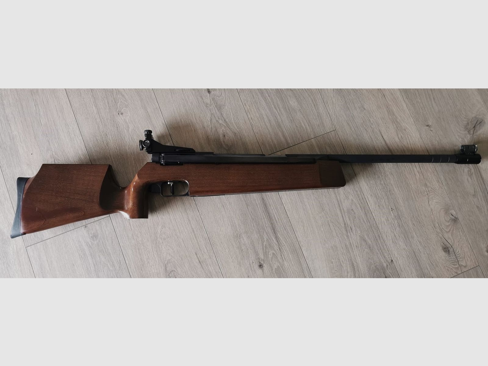 Diana 75 gute Schussleistung mit F im Fünfeck
