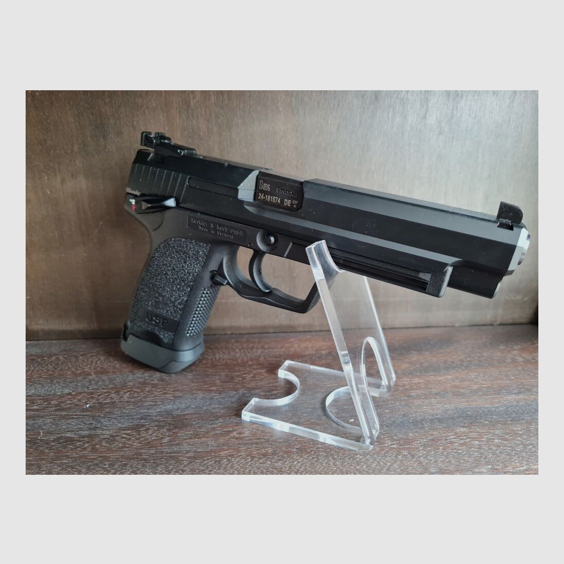 Heckler & Koch USP Expert