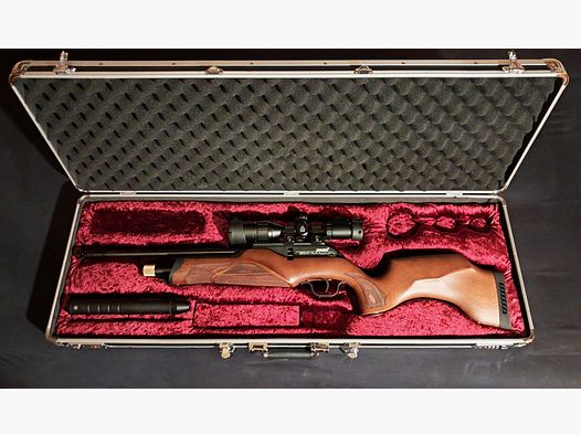 Sammlerstück Hämmerli 850 Magnum  Carbine mit Holzschaft 