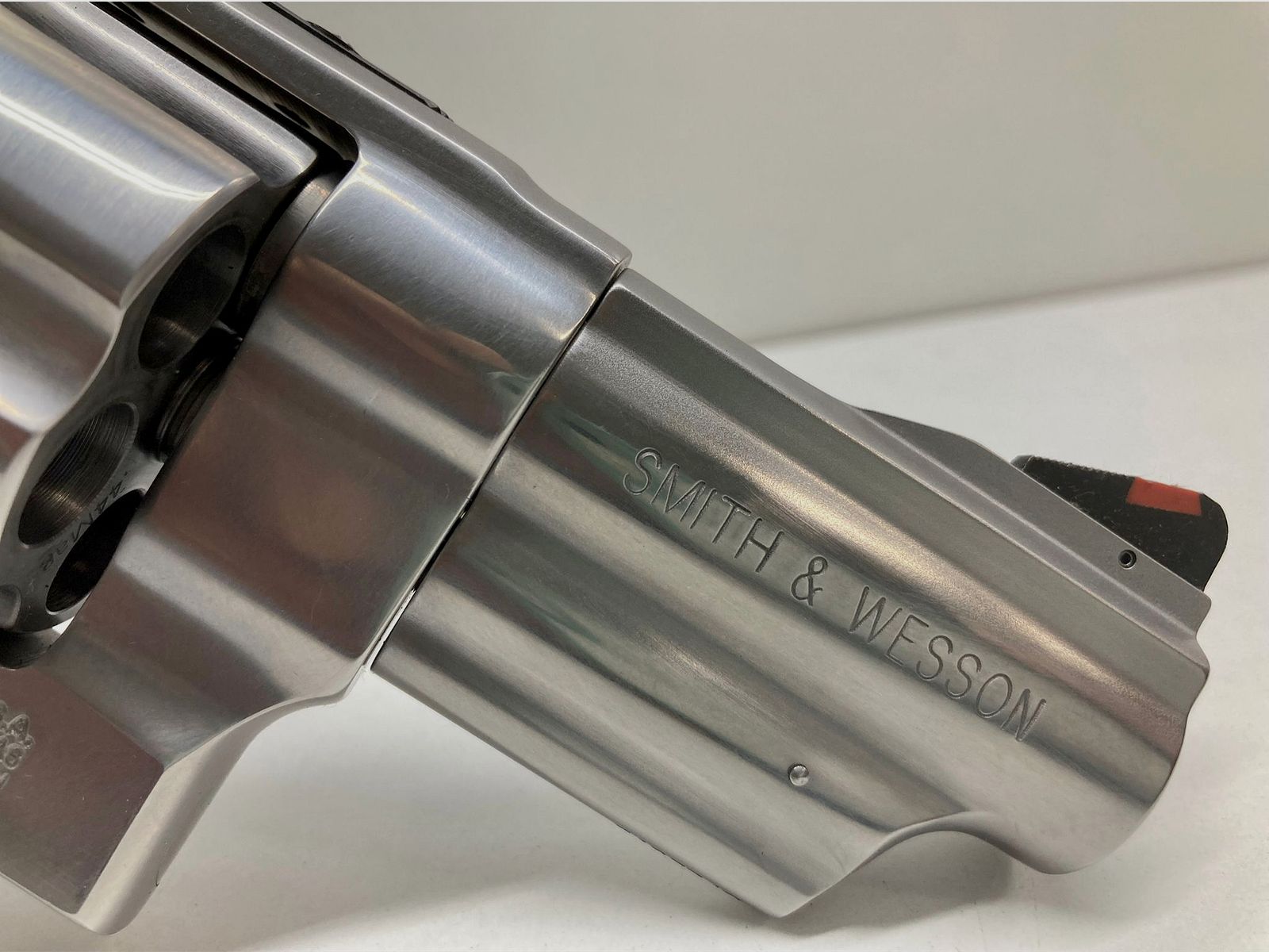 Smith & Wesson S & W Revolver Mod. 629 DELUXE 3″ RR