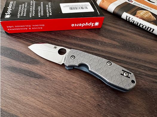 Spyderco Techno 2 EDC Modern Seigaiha Motiv (Exklusiv) Blau