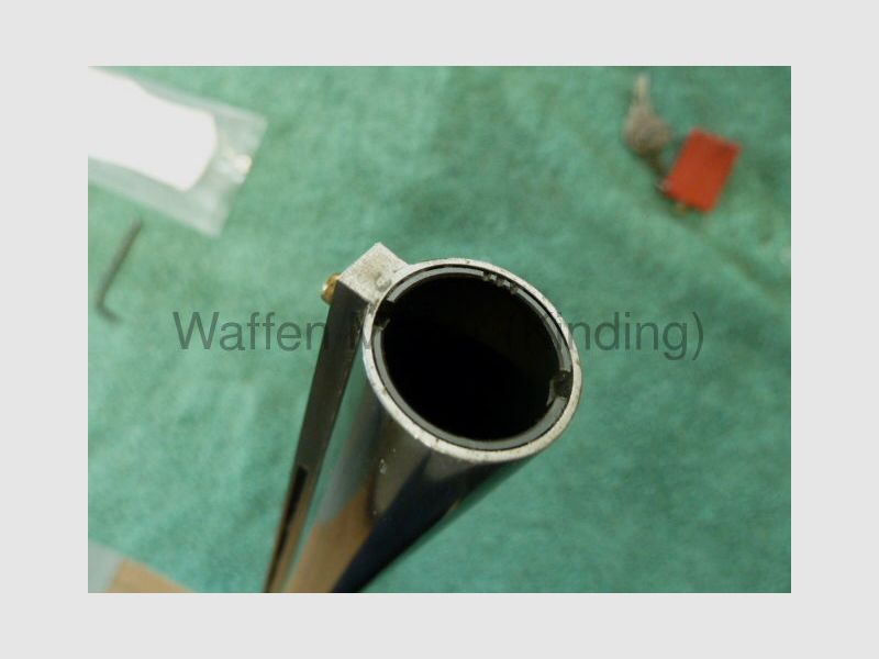 SKB-zelfladende hagelgeweer