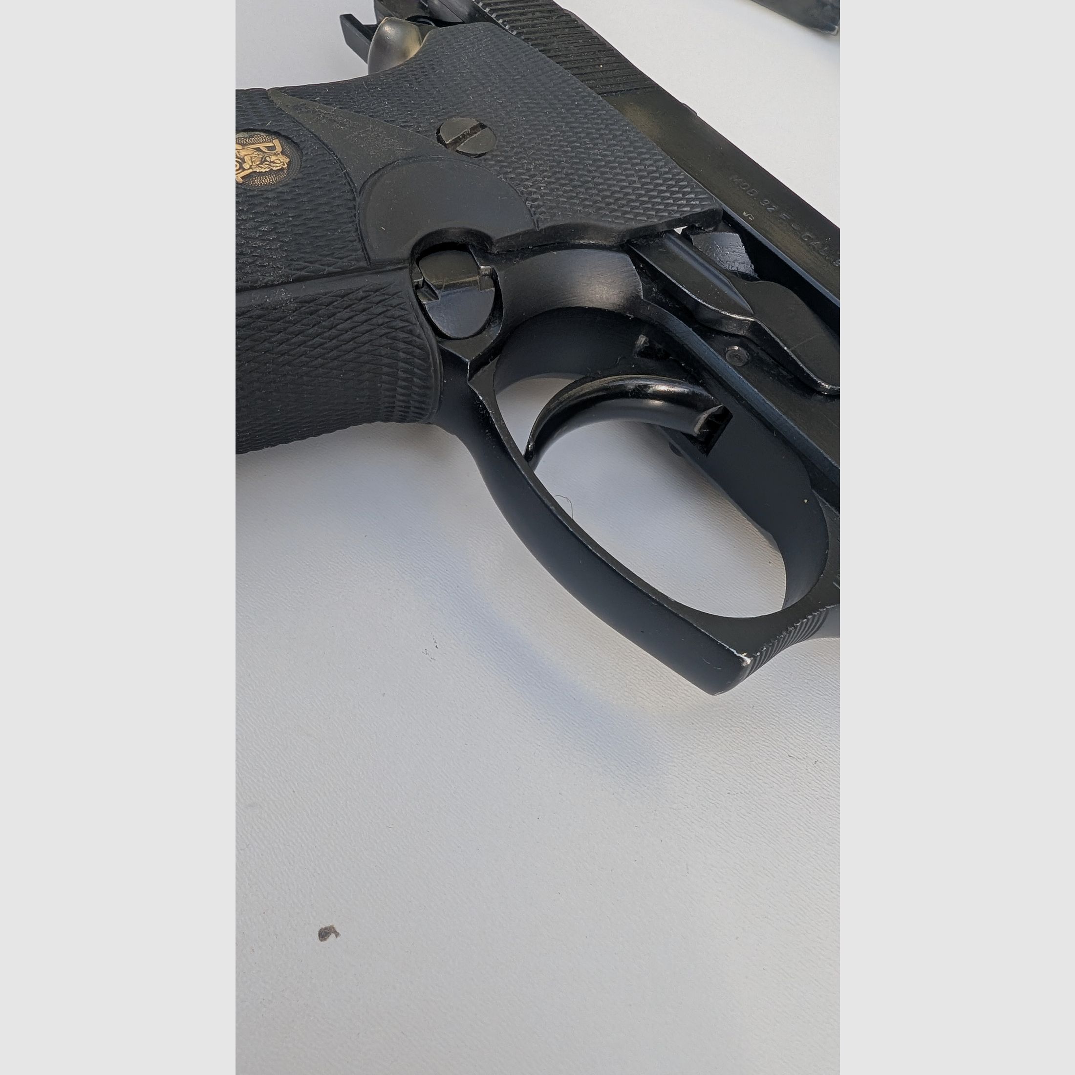 Beretta 92F 9mm Luger