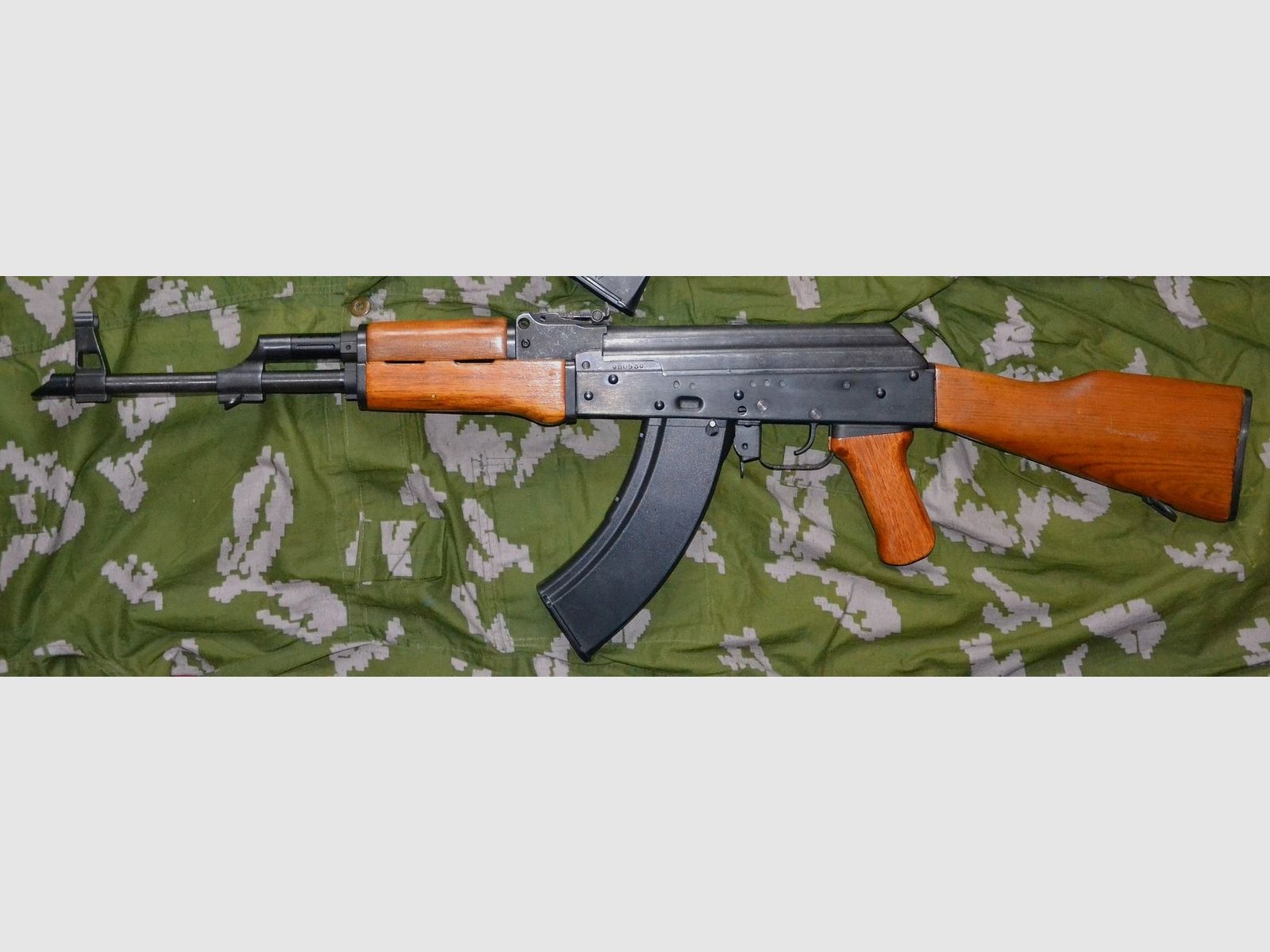 S.U.C.H.E Cybergun GSG Co2 AK47 frühes Modell  auch genannt "China-Yunker"
