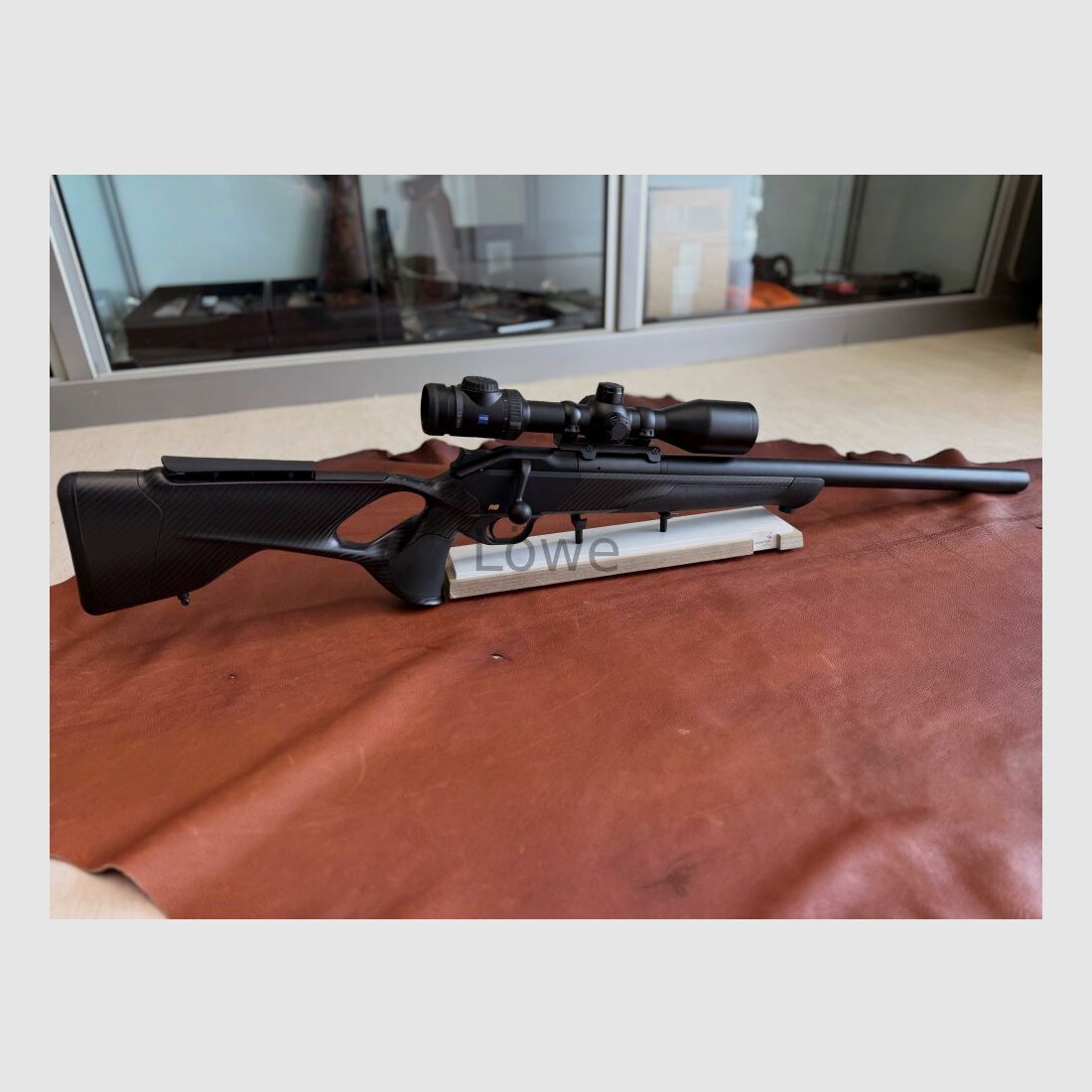 Blaser R8 Ultimate Silence Carbon