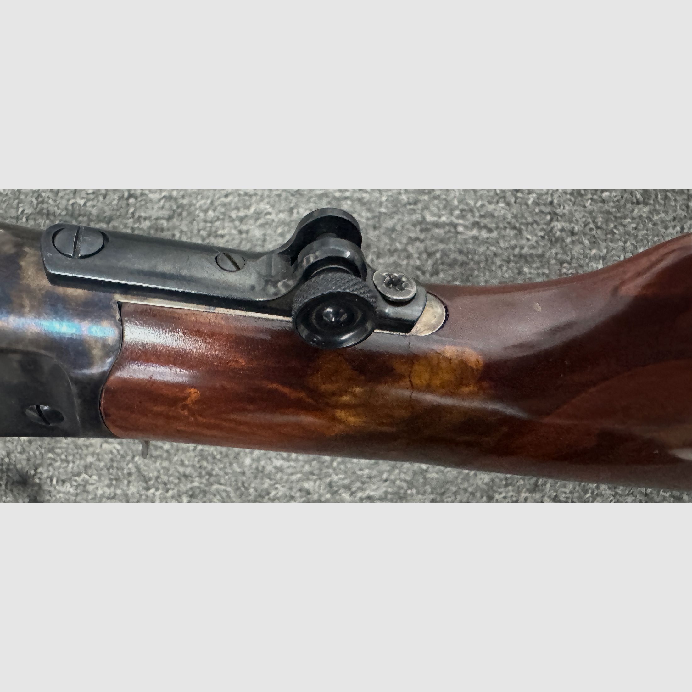Hege Uberti 1885 .45-70