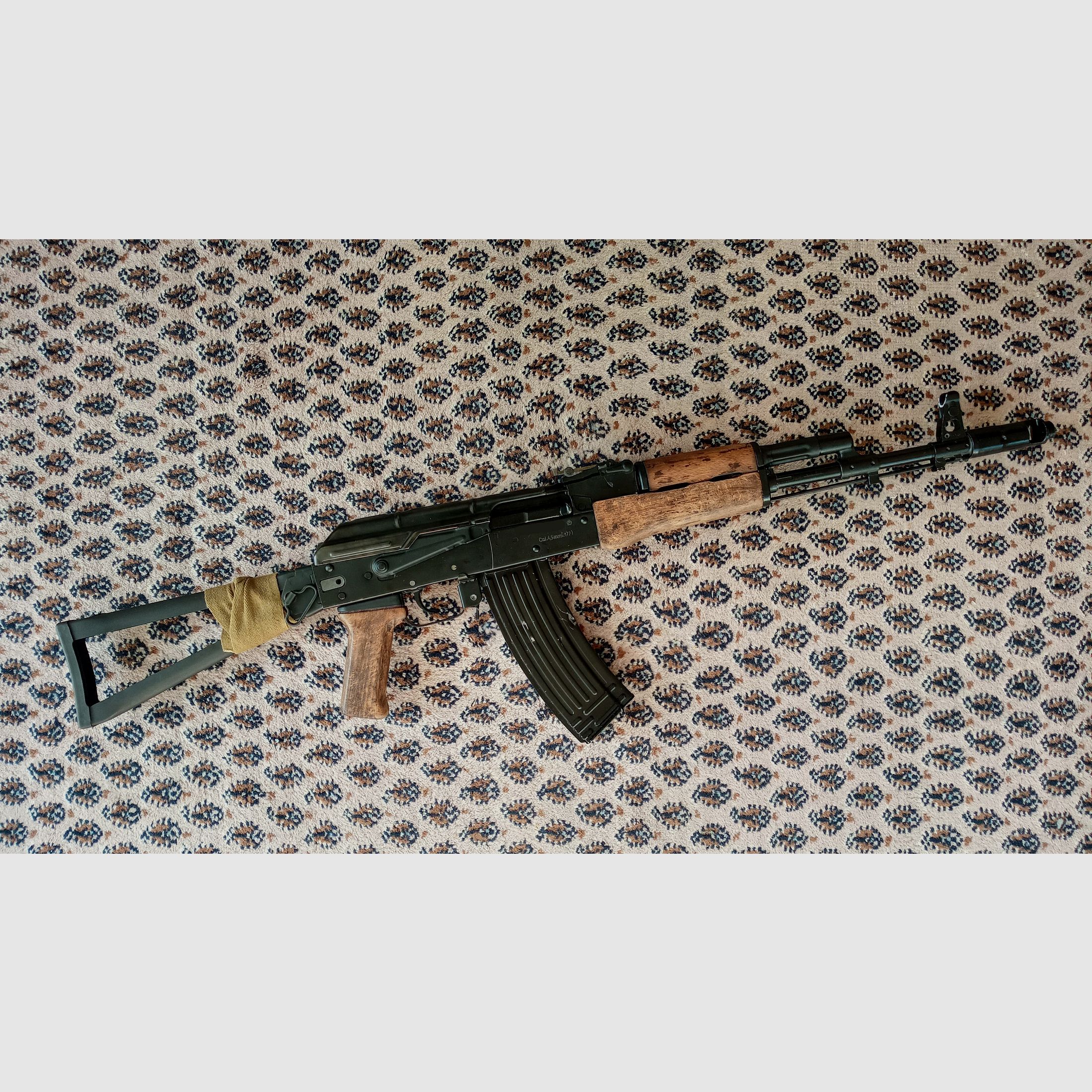 S.T.A.L.K.E.R Veteranen AKS-74 Holz Garnitur / Handschutz und Griff // auch geeignet für AKM und Yunker