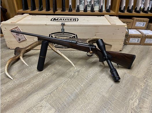 Sauer 101 Artemis VS, left, with Zeiss Conquest V6 2-12x50 M, with rail