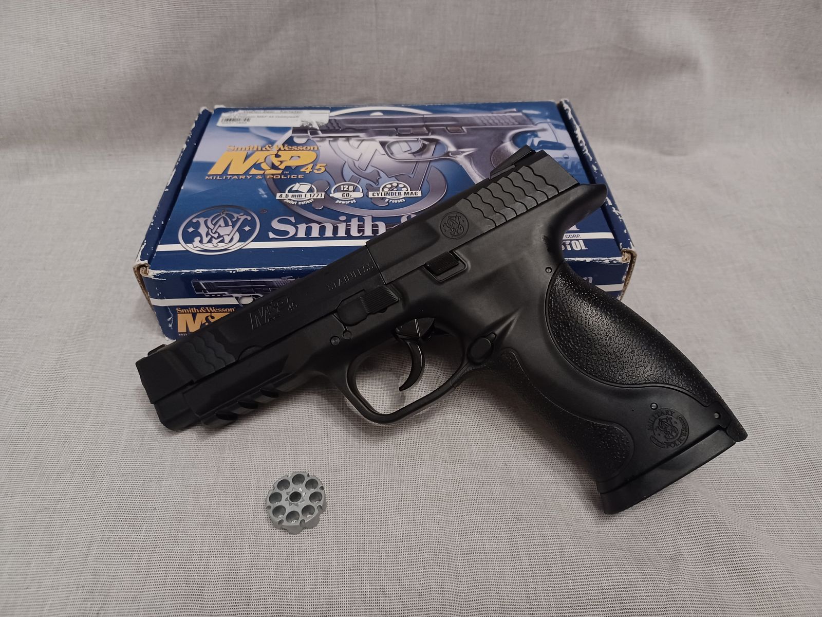 Smith & Wesson M&P 45 / 4,5 mm Diabolo / CO2 / Pistole / OVP (17)