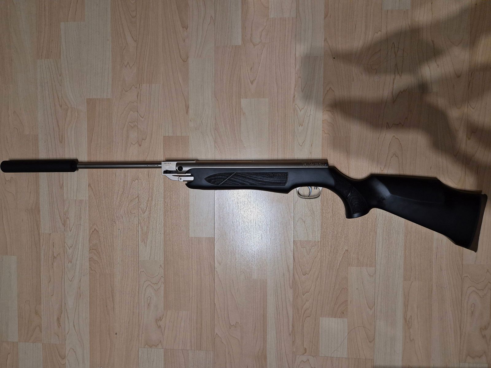 Luftgewehr Weihrauch HW 35K + 4×32 Zielfernrohr + Schalldämpfer + 2000 Diabolos