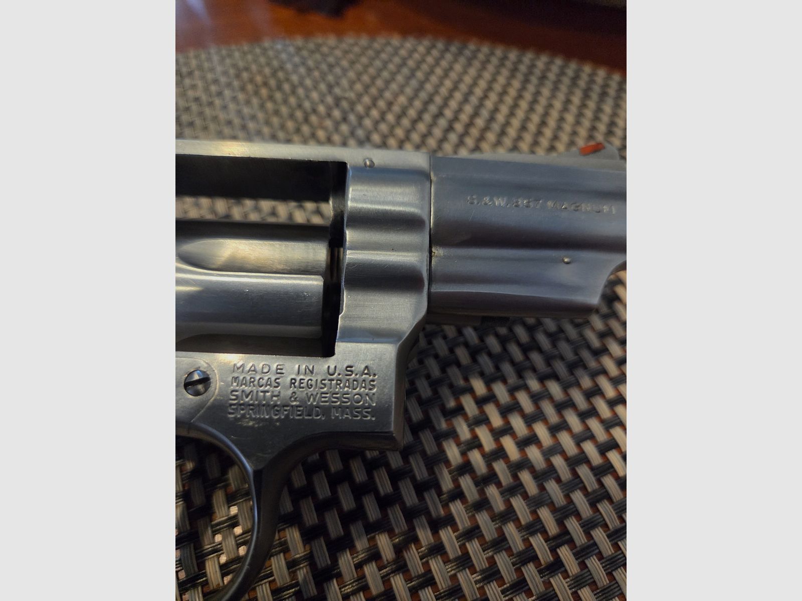 Smith&Wessen 357 Magnum 2.5 inch, image 4 of 4