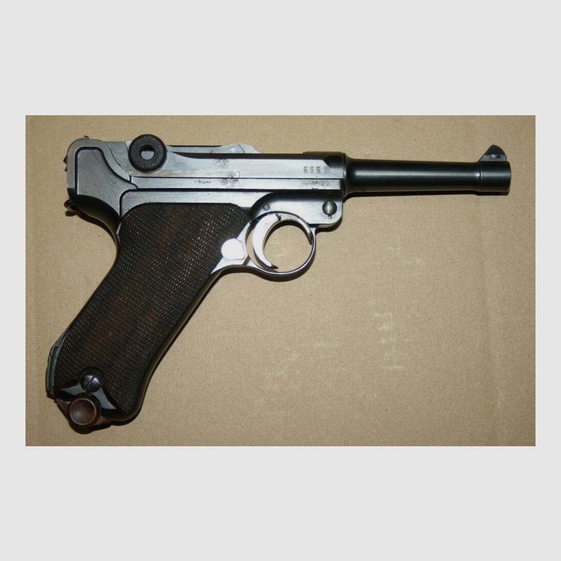 Luger P08 DWM 1915