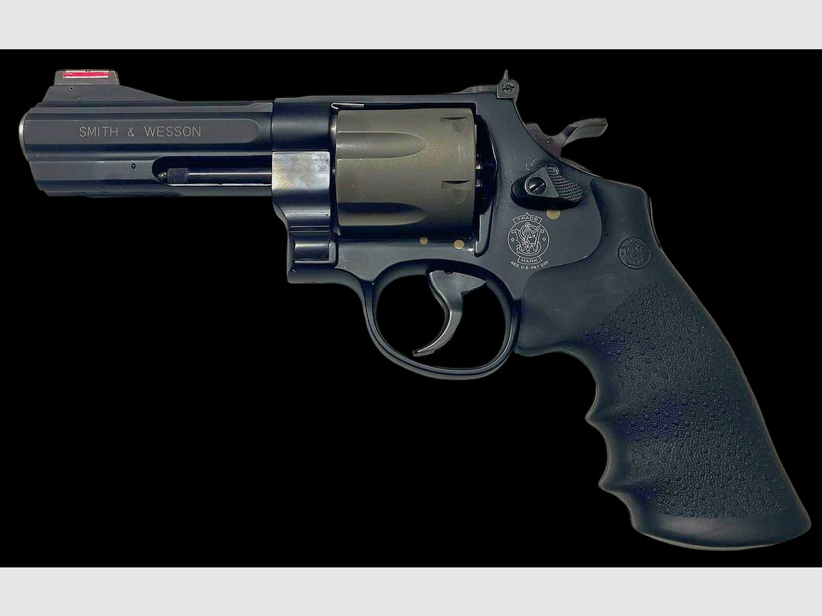 Smith & Wesson Revolver 329 PD .44 Rem. Mag. 