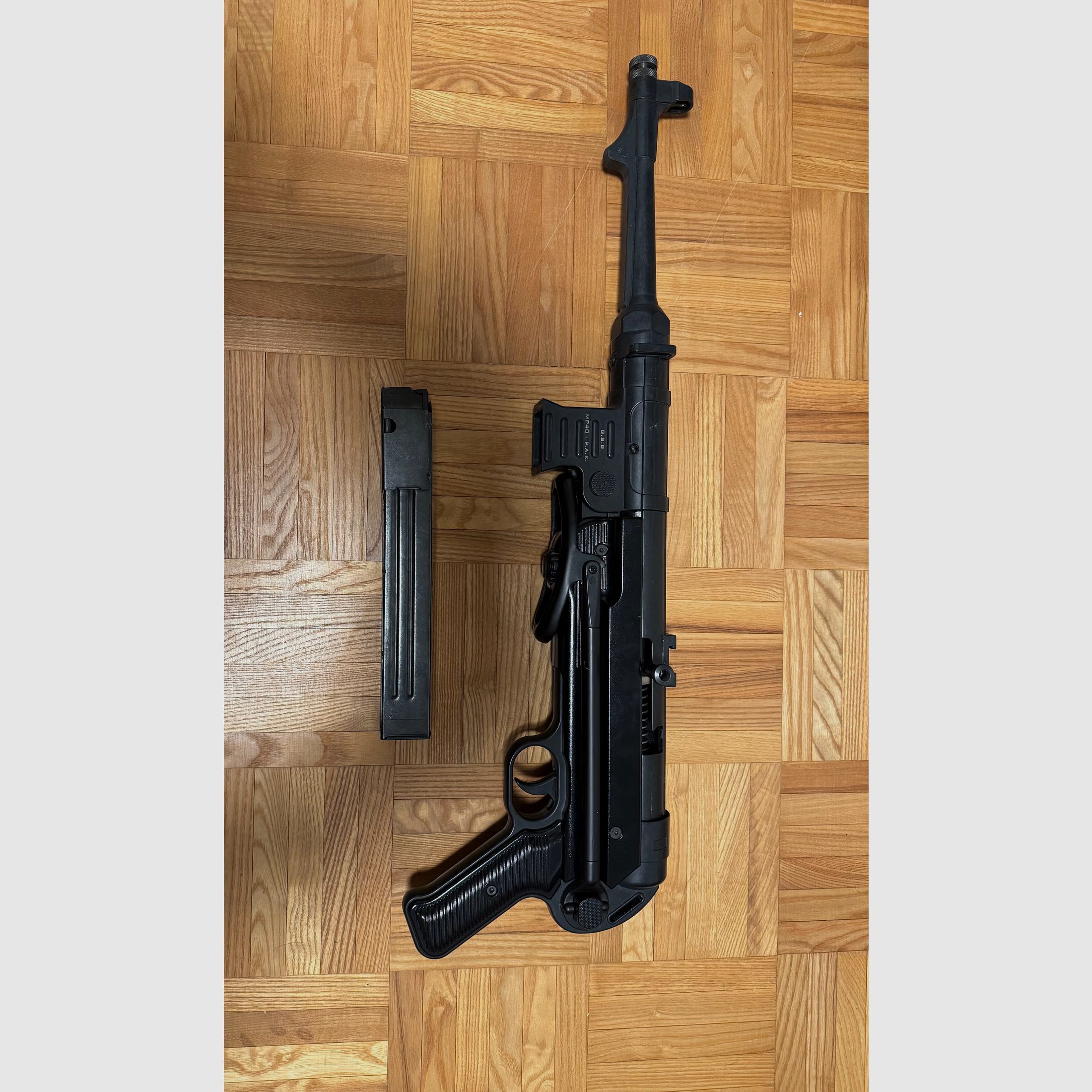 MP40 9mm P.A.K  GSG
