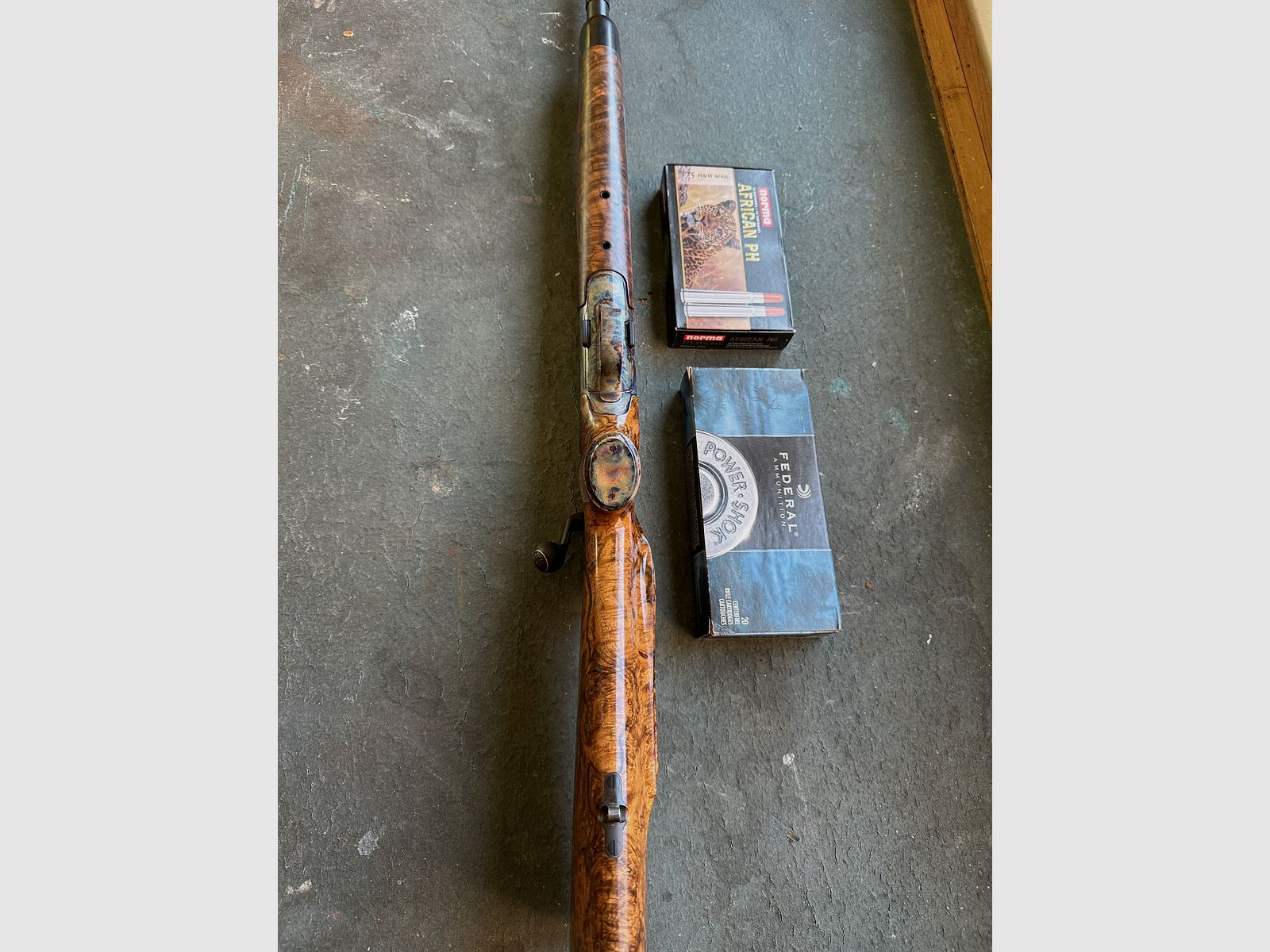 Blaser R8 Selous Custom 375H&H