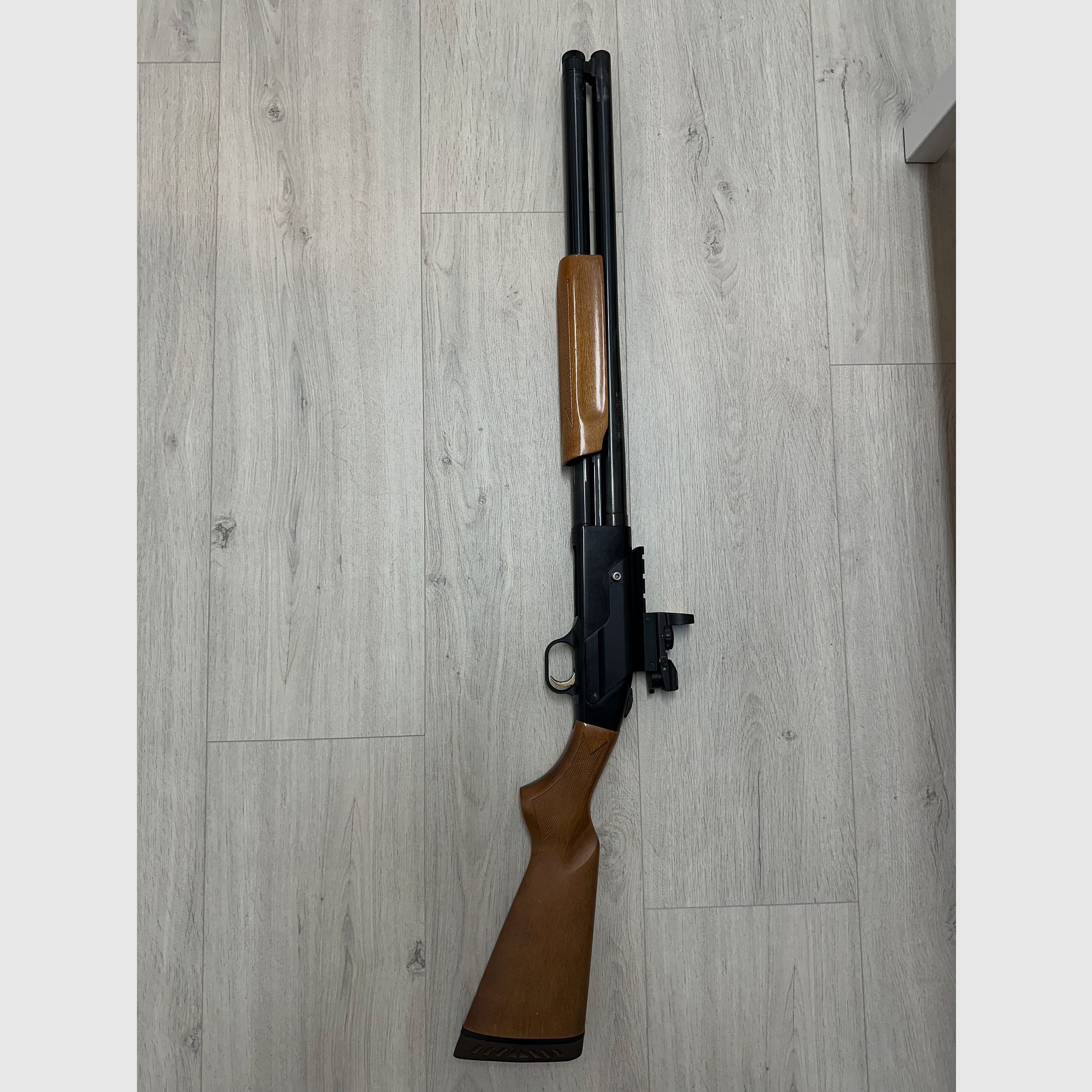 Mossberg 500 A
