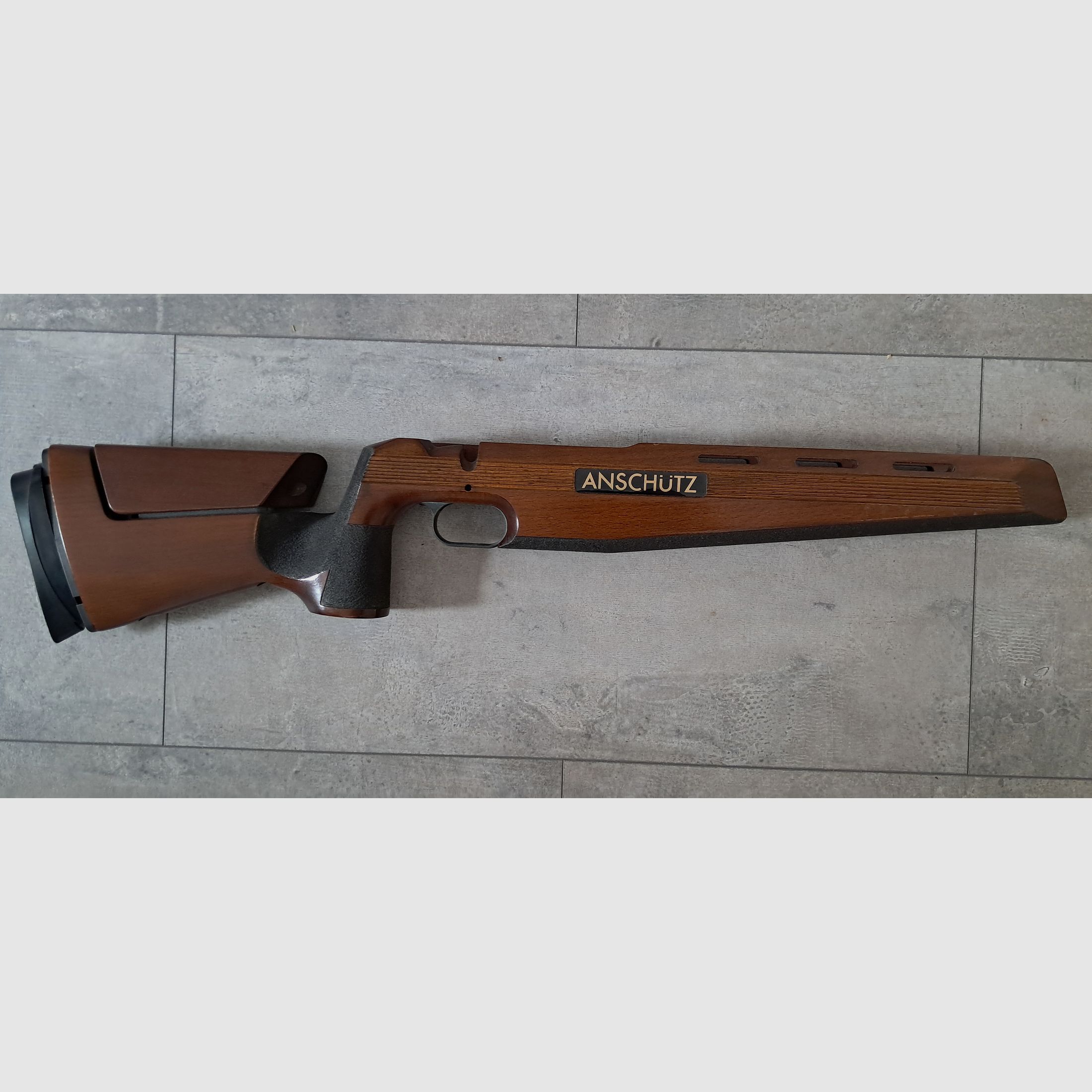 Anschütz stock KK, very good condition with adjustable cheek piece