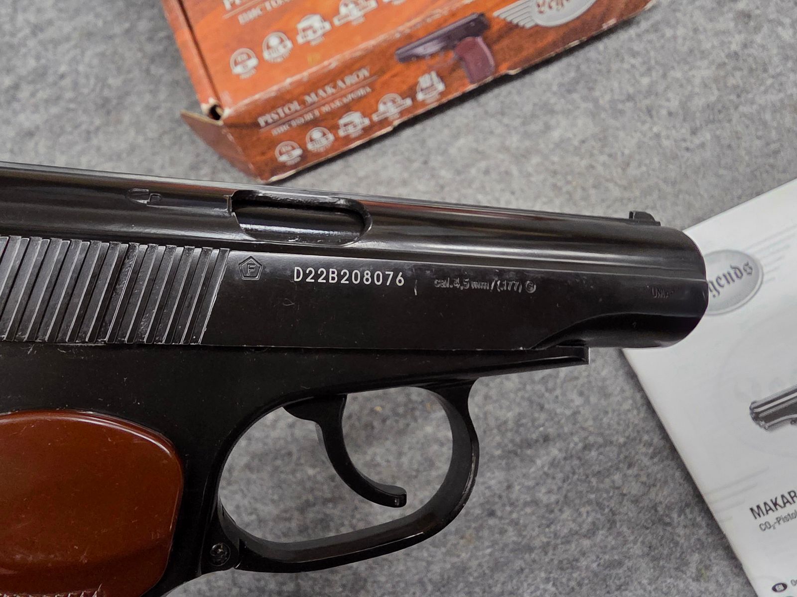 Umarex Legends co2 Pistole Makarov  Cal. 4,5 mm Stahl BB