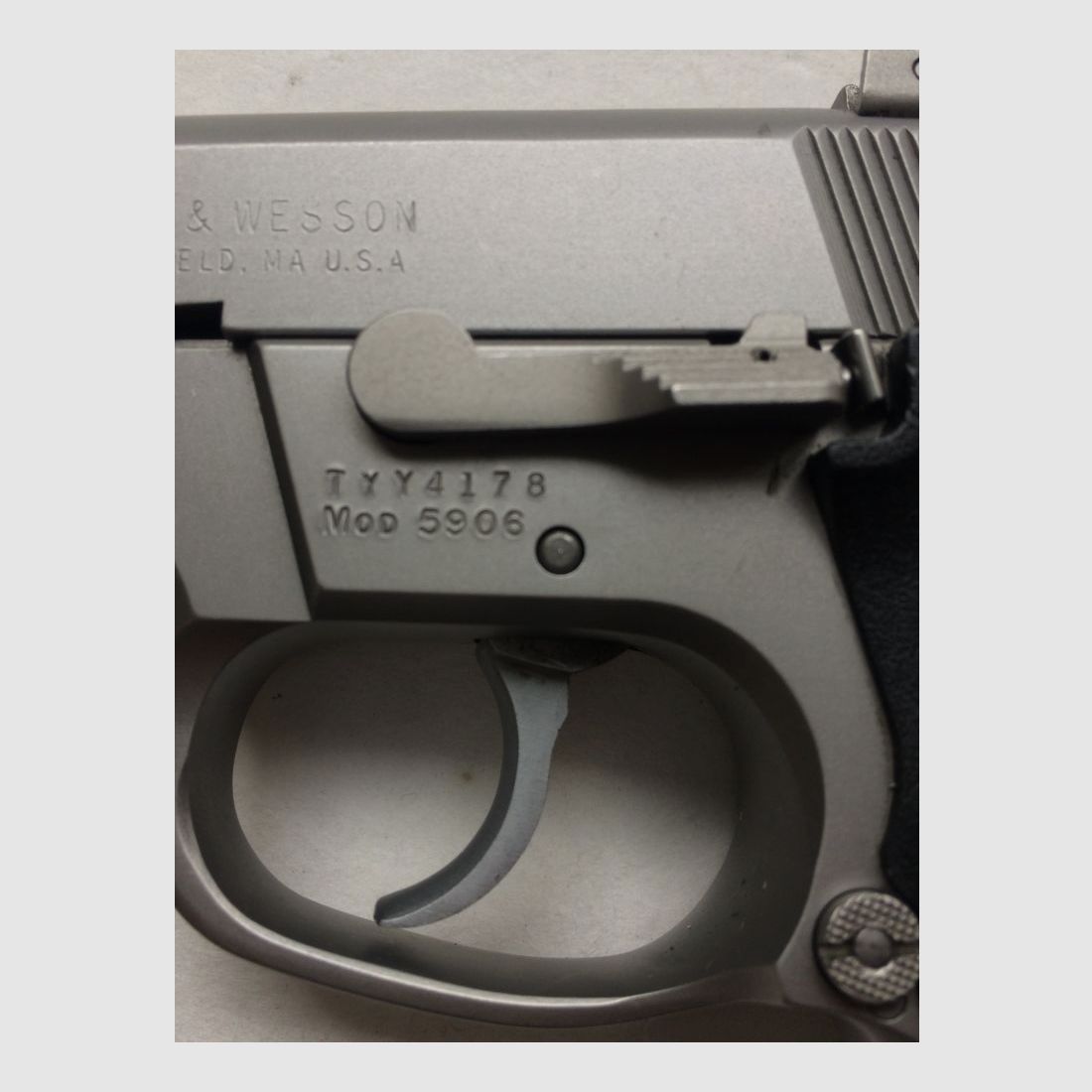 Smith and Wesson	 5906
