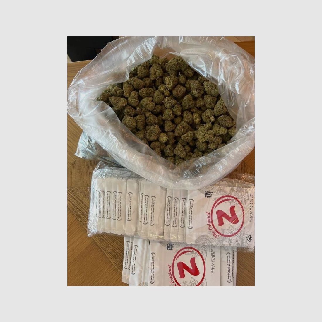 Chaud cocaïne : nous vous ferons revenir. Coca : toute la nuit, pas de banderoles. cocaïne. Gros truc Envoyez-moi un message sur Google Chat