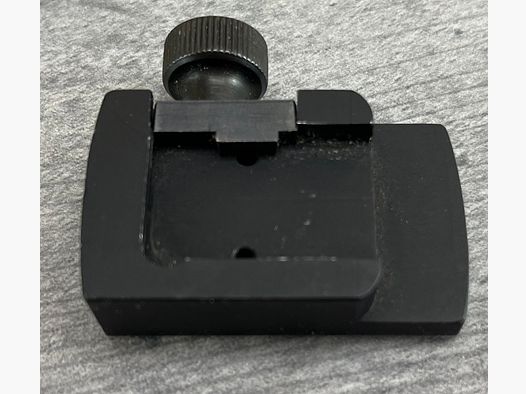Aussteller Docter-Sight Adapterplatte für Steyr - Schwenkmontage Hinterfuß / U202509