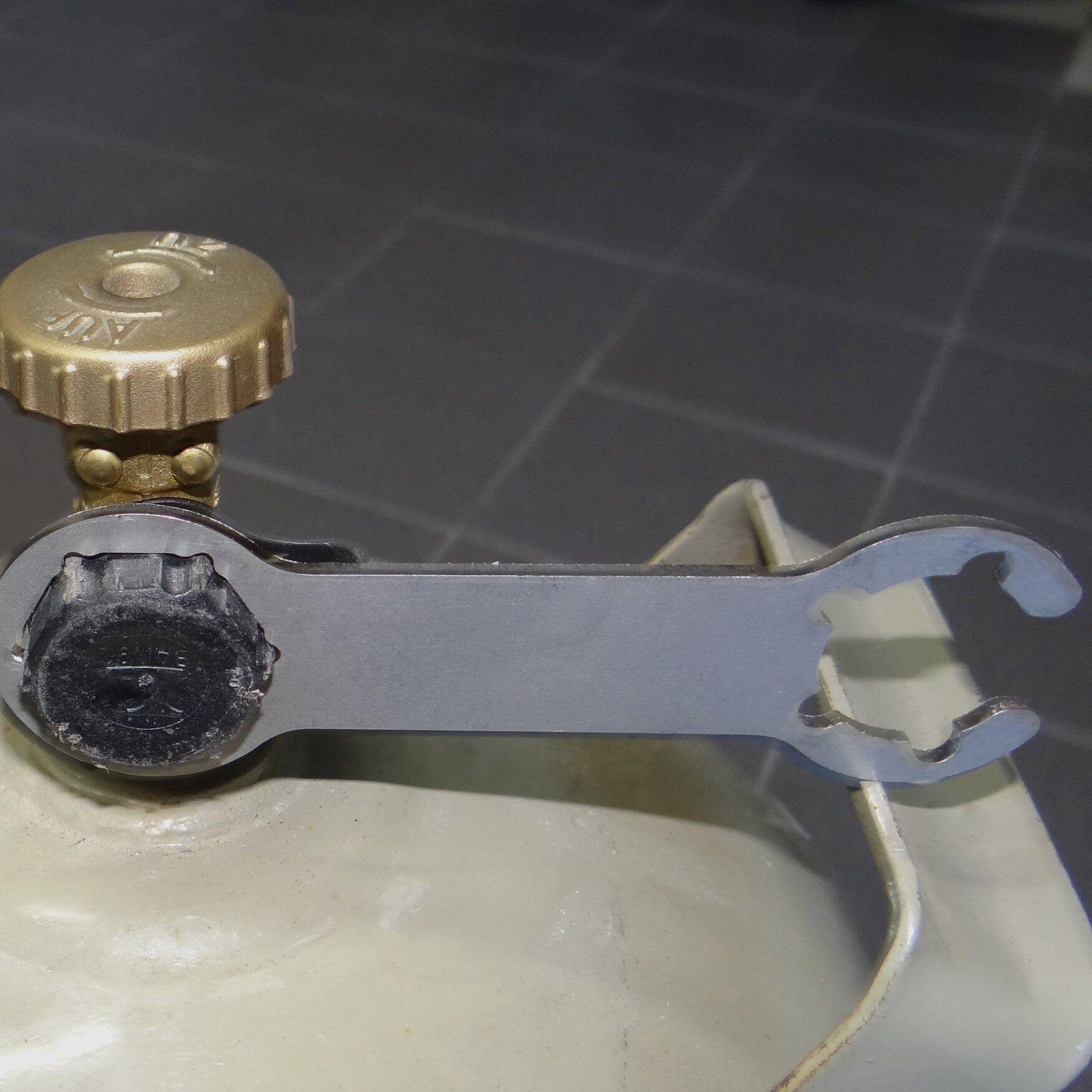 Gasflaschenschlüssel Tool für Gasregler, Bild 4 von 4